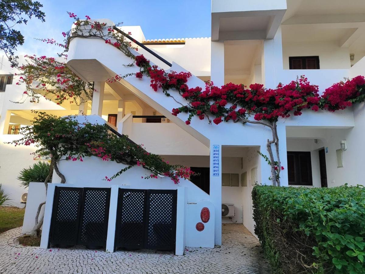 Albufeira Balaia Golf Vilage 4 With Pool By Homing Exterior foto